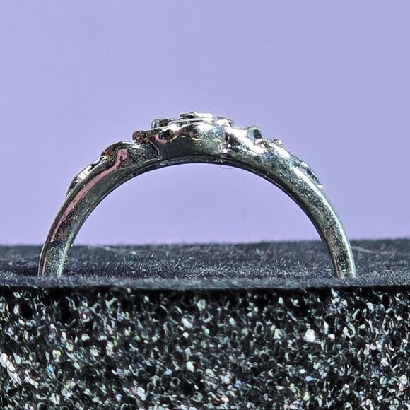 Sculpted Silvery Rose Ring Size 10 (NWOT) - Picture 5 of 6